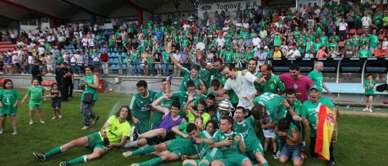 El vigente campeón de la Copa Diputación se enfrenta esta tarde a la UD Ourense. // Jesús Regal