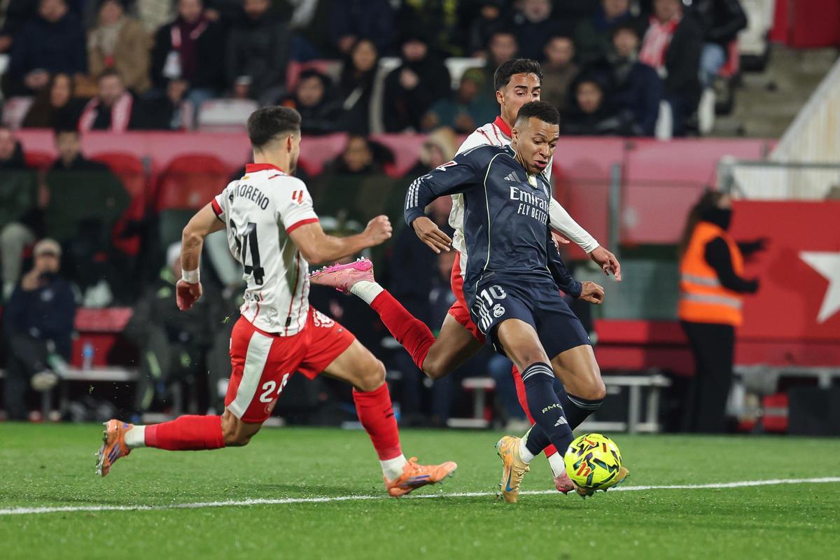 Mbappé, durante un partido contra el Girona