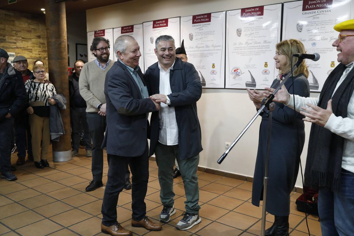 En imágenes: Así fue la reapertura de la sidrería Yumay de Avilés