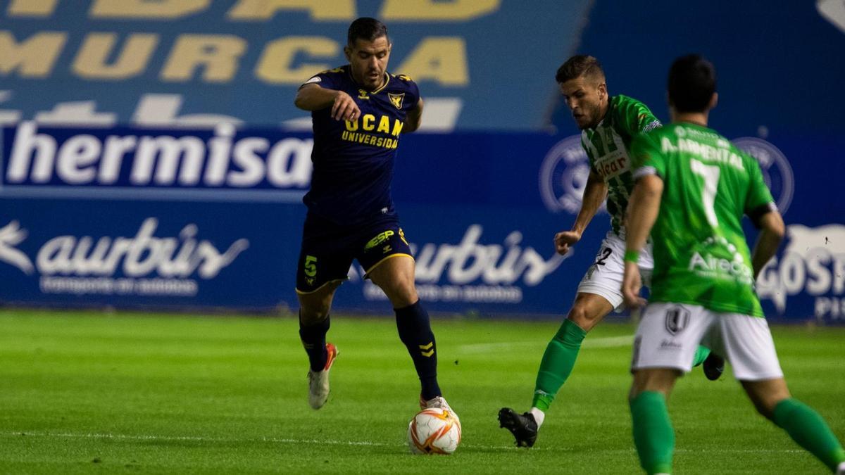 Josete, en el partido ante el Sanluqueño.