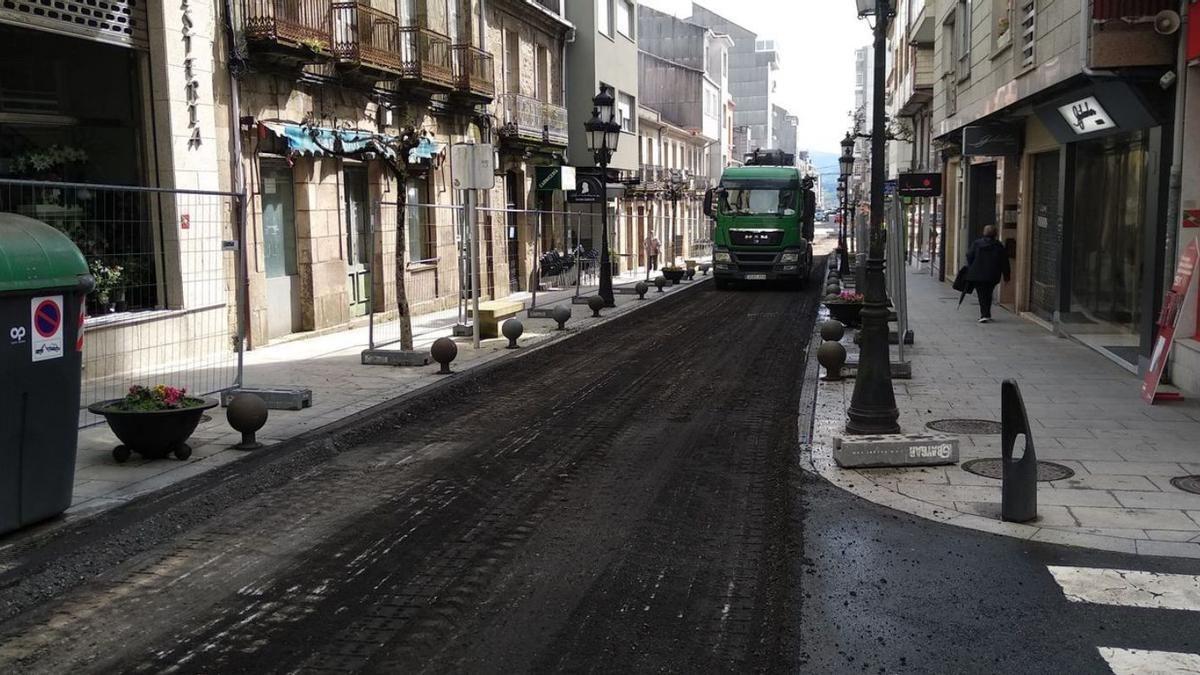 Comienzan las obras de peatonalización de la rúa Ulla | L.D.