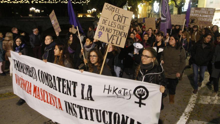 Vaga feminista: horaris i recorreguts de les manifestacions