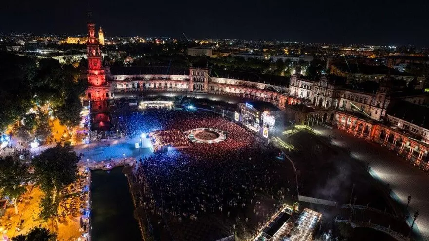 Vídeo | El alcalde de Sevilla hace una valoración sobre la celebración de Icónica en la Plaza de España