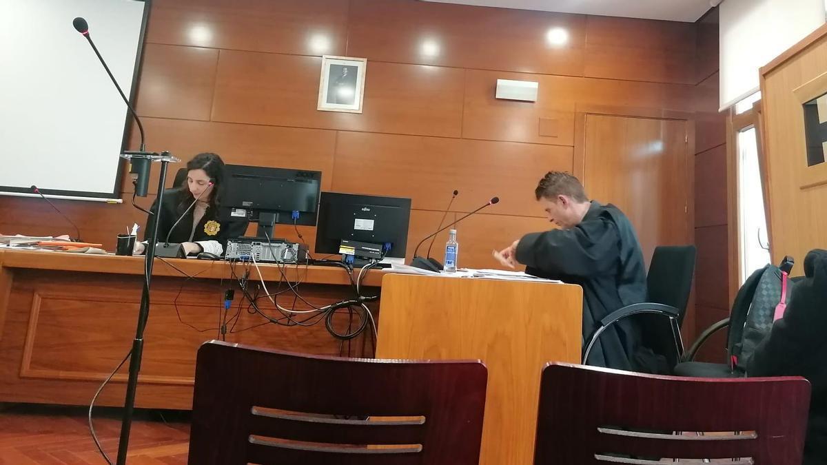 La magistrada del Juzgado de lo Penal de Zamora durante una vista oral.