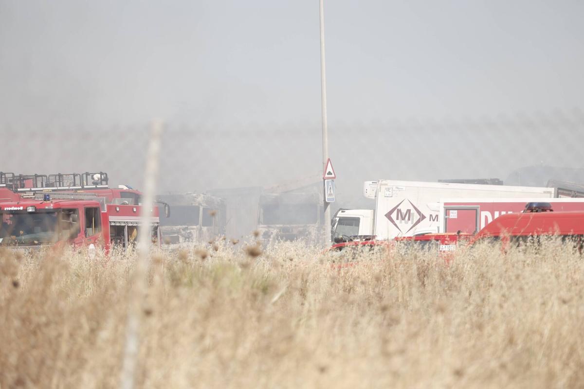 INCENDIO EN MERCAPALMA