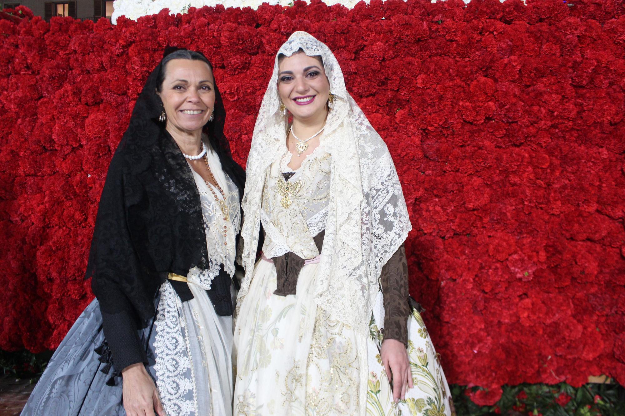 Galería de falleras ilustres en la Ofrenda de las Fallas 2022