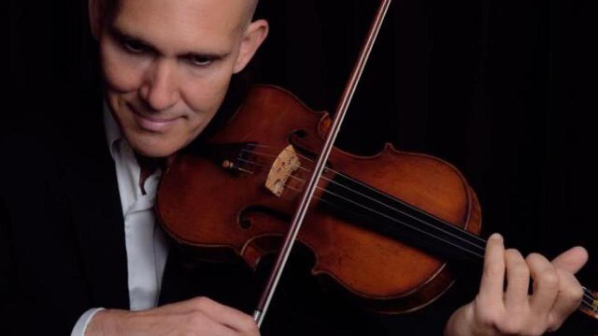 El violinista Miguel Borrego
