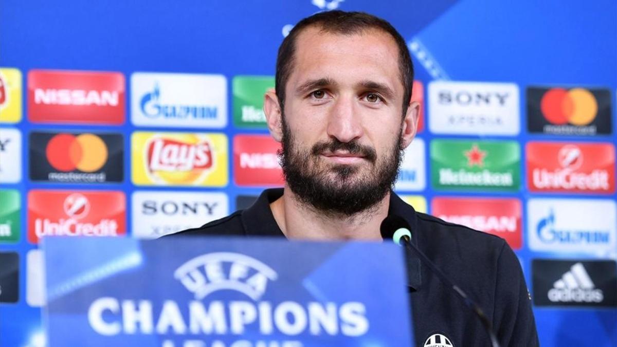 Chiellini durante la rueda de prensa durante el 'media day' de la Juventus