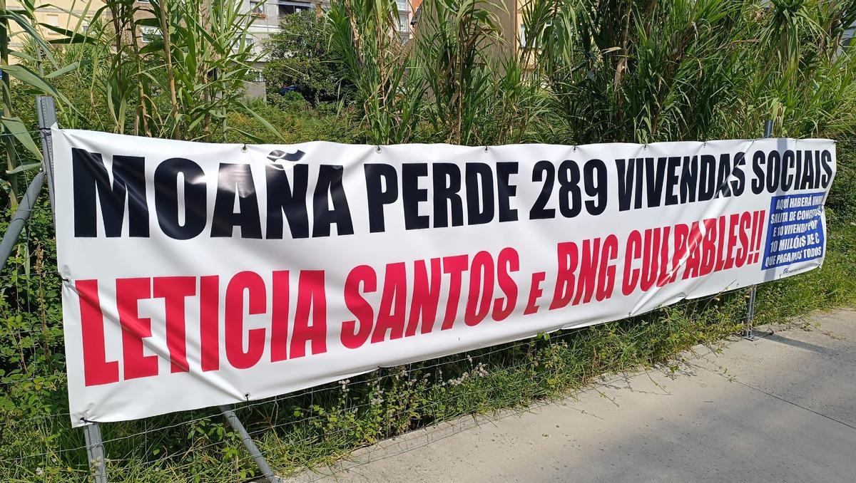 La pancarta ubicada en Sisalde.