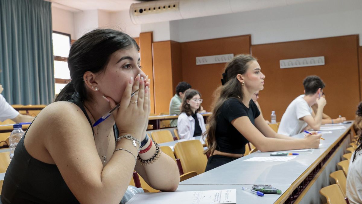 El batacazo en la Selectividad dispara el alumnado que irá a segunda convocatoria: "Estudiantes de 9 han sacado un 6"