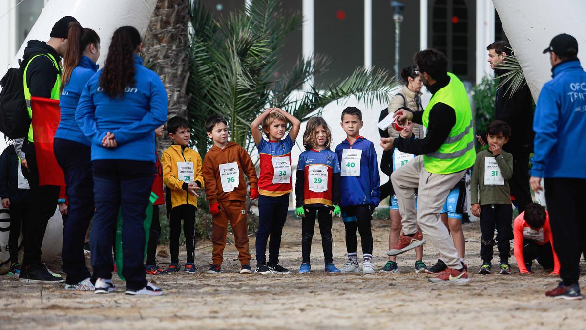 Sant Miquel cierra con éxito el circuito Trikids con medio millar de ‘finishers’