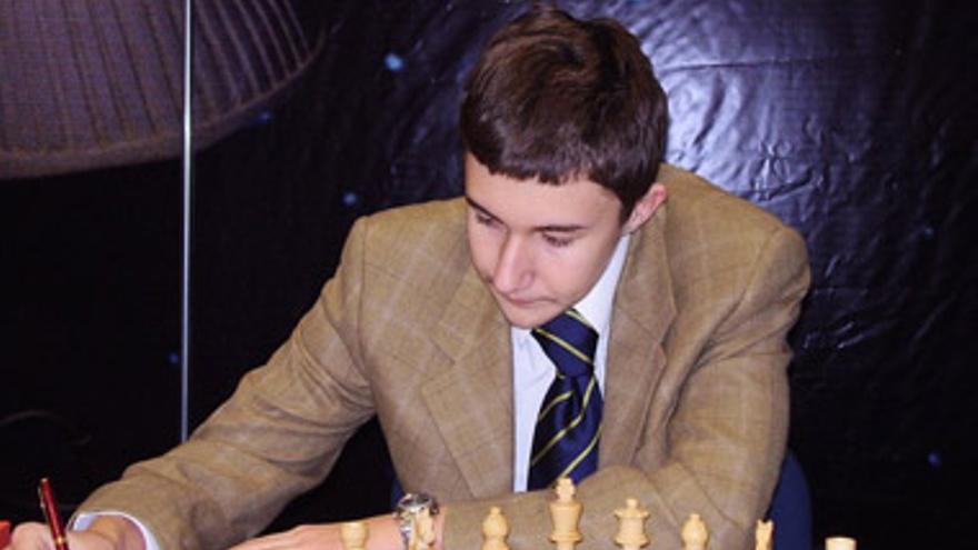 El ajedrecista Karjakin, del Club Ajoblanco de Mérida, gana el torneo Corus de Holanda