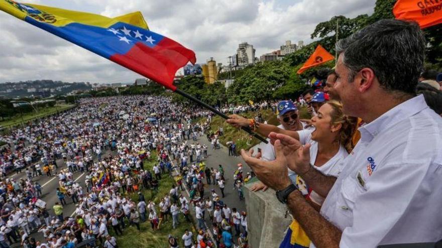 La oposición venezolana entierra el diálogo promovido por el Vaticano