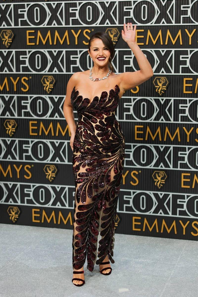 Selena Gomez en los Premios Emmy 2023
