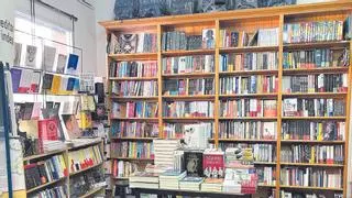 Librería Atenea, vivir rodeado de libros