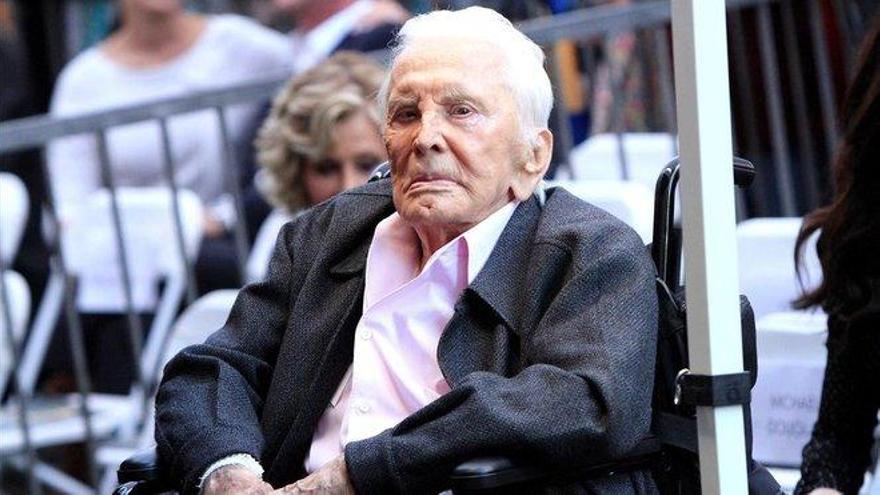 Kirk Douglas muere a los 103 años