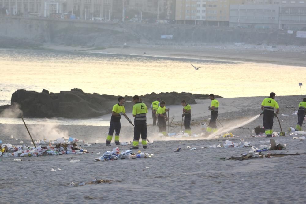 Así amanecieron playas de la ensenada del Orzán