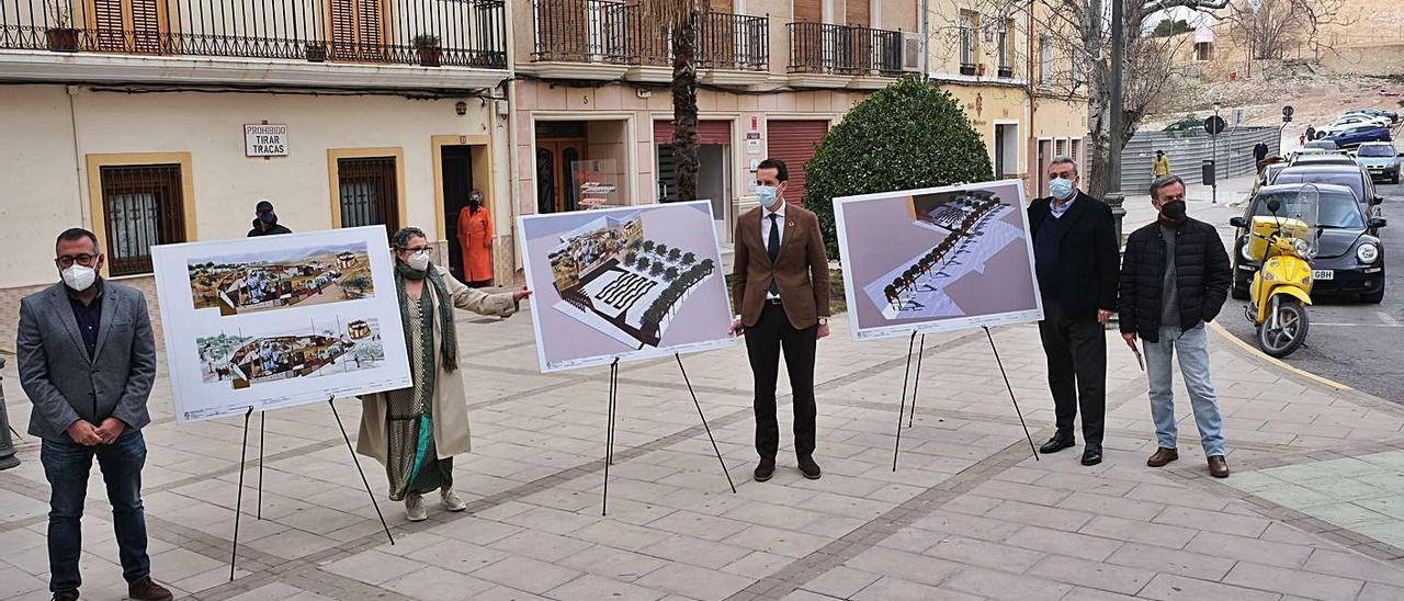 El proyecto de mejora de la plaza de Arriba fue el primero en presentarse, el 1 de marzo. | ÁXEL ÁLVAREZ