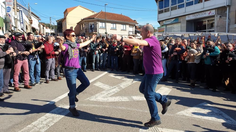 San Blas pone Bembrive a bailar.