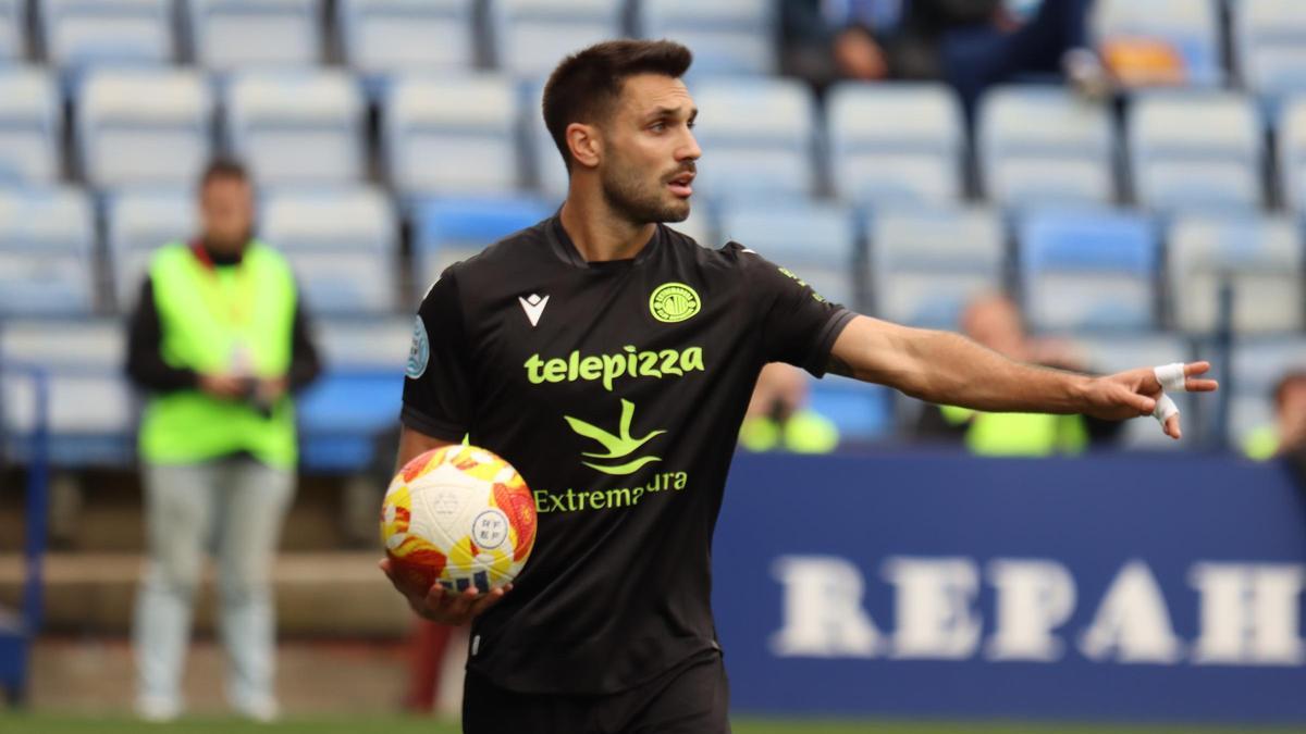 Rober Correa en el Nuevo Colombino.