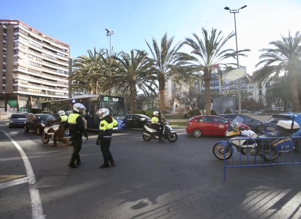 El pelotón ha recorrido las calles del centro de la ciudad