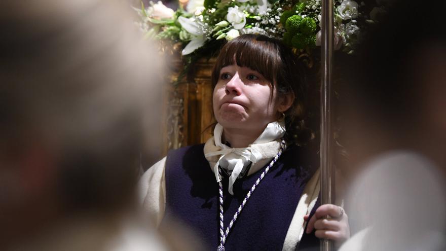 GALERÍA | La lluvia deja el Vía Crucis en la Catedral de Zamora