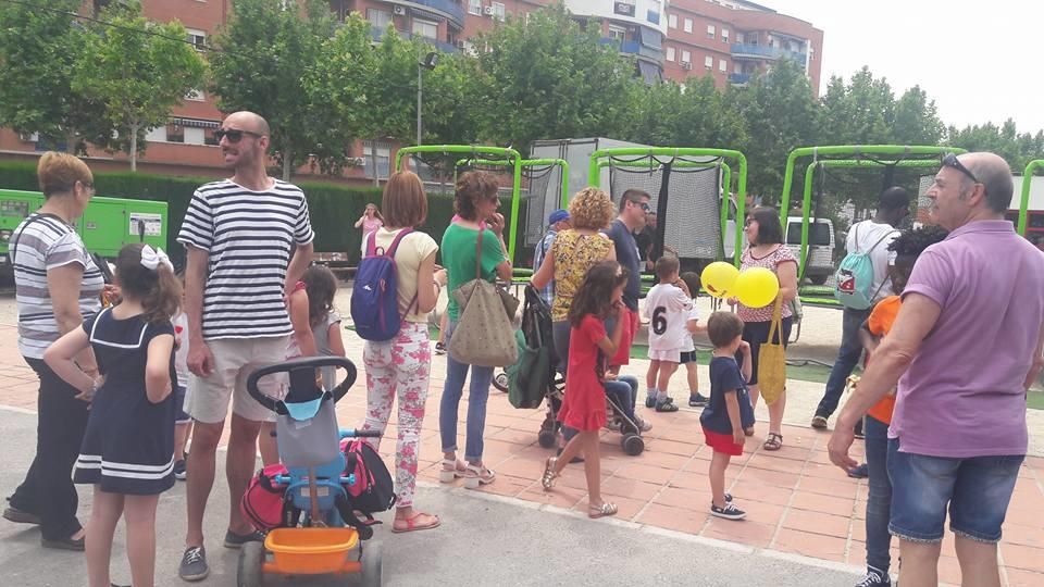 A peu de Carrer. Feria de comercio de Alaquàs.