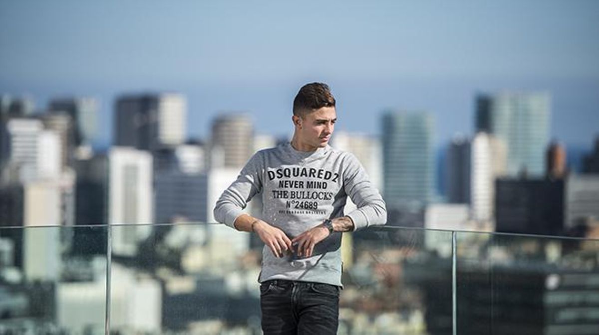 El jugador del City de Pep Guardiola, Pablo Maffeo, ens explica la seva decisió de provar-se a la Premier.
