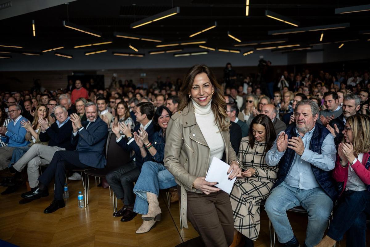 En imágenes | El PP presenta su eslogan de campaña: 'Aragón imparable'