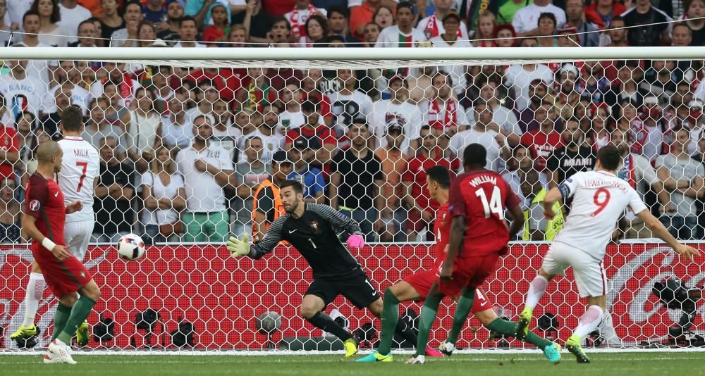 Portugal ha logrado la clasificación para semifinales tras vencer a Polonia en la tanda de penaltis.