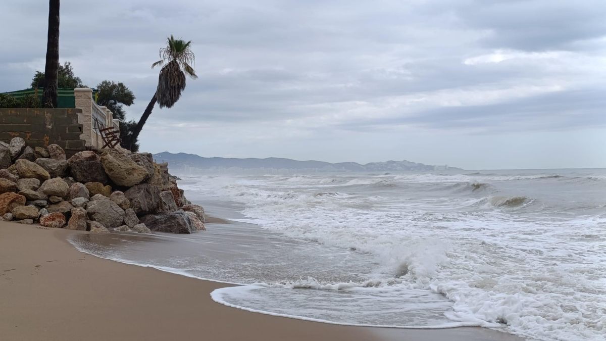 La platja de la Goleta de Tavernes de la Valldigna, este divendres