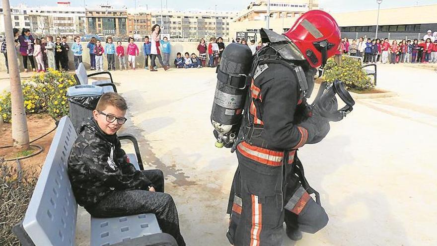 Simulacro de incendio en el ceip miralcamp de onda