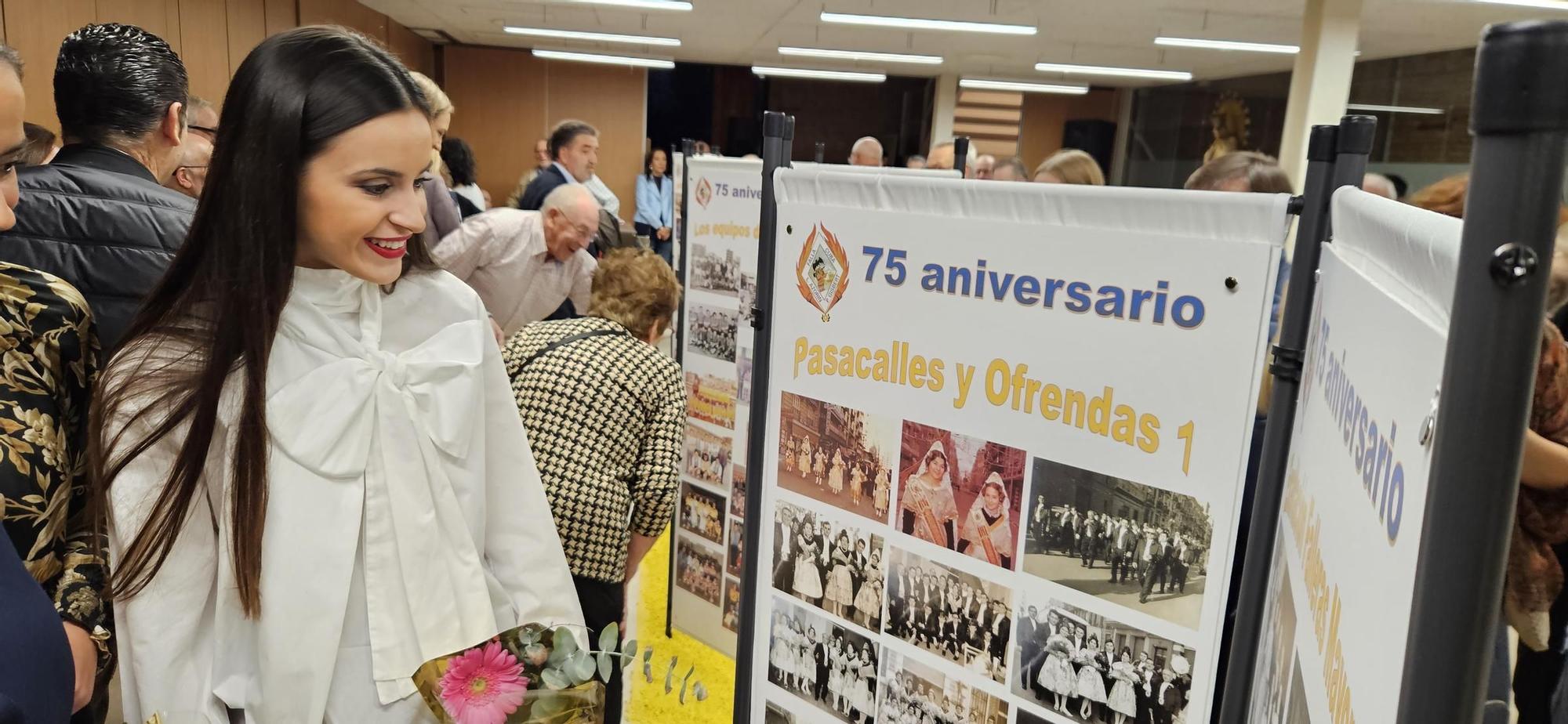 La fiesta del 75 aniversrio de Cuba-Literato Azorín
