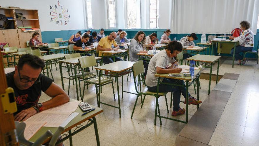 El pulso por una plaza docente fija