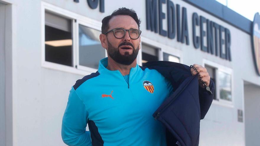 ¿Cuál de estos centrocampistas te gustaría que fichara por el Valencia CF?