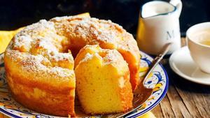 Tarta de yogur sin harina y mermelada al microondas: prepara este postre en 10 minutos y sin horno