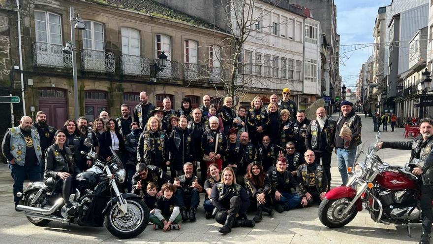 La asociación Vulcan Rider de Galicia se reúne en A Estrada