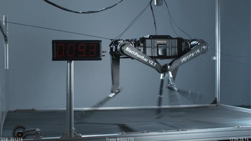 Investigadores chinos desarrollan robot cuadrúpedo con una impresionante velocidad para correr