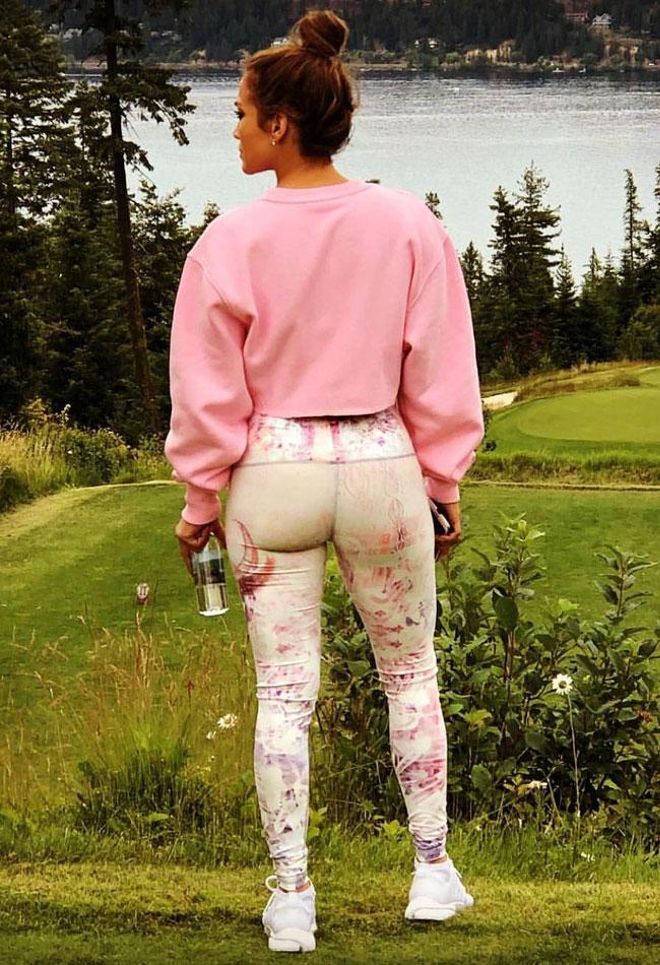 Leggins deportivos de flores de JLo
