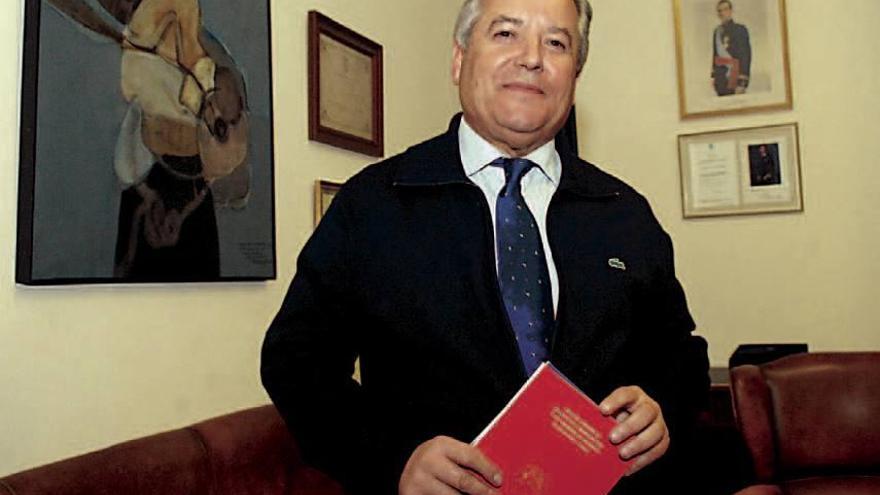 El catedrático José Antonio Flórez Lezcano. andrés cruz
