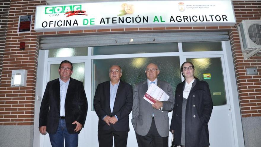 Coag y Ayuntamiento renuevan el convenio para mantener la Oficina Agrícola local