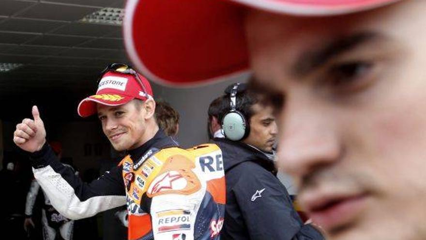 Dominio insultante de Casey Stoner con Pedrosa a un segundo