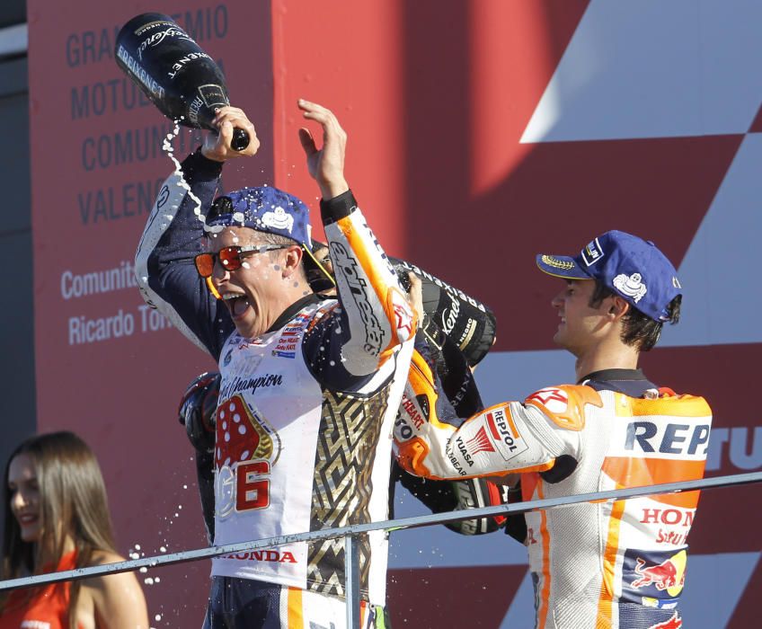 Márquez celebra su cuarto campeonato de MotoGP
