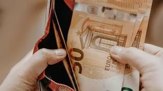 Ayuda de 1.000 euros a la que tienen derecho millones de españoles: consulta si es tu caso