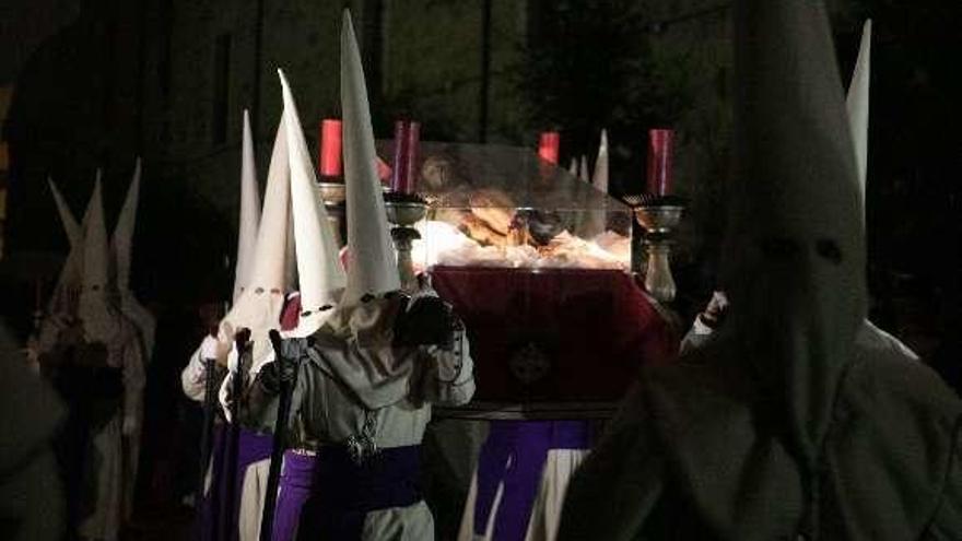 Procesión del Yacente de la última Semana Santa.