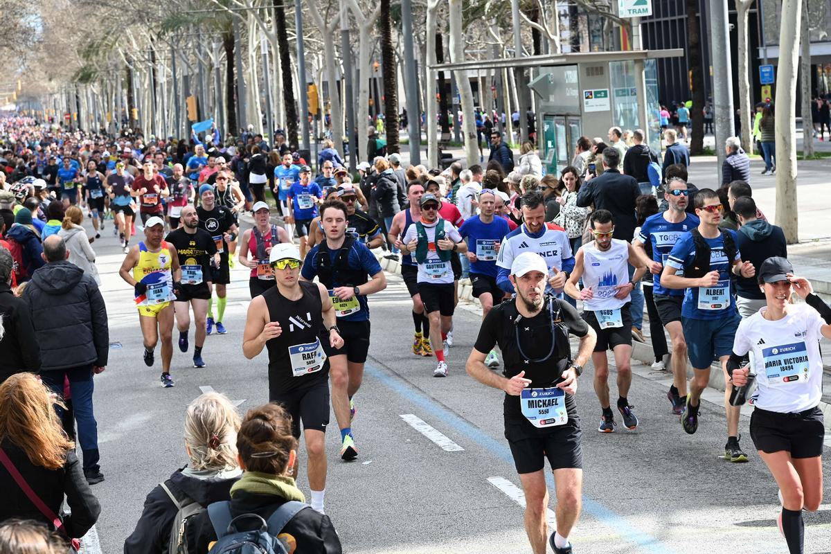 ¿Has participado en la Marató de Barcelona 2024? ¡Búscate en las fotos¡