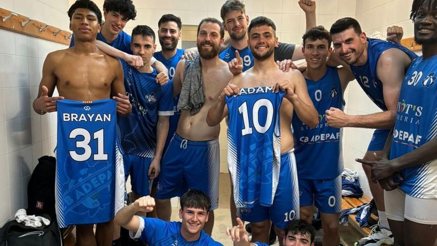 L’Adepaf, celebrant el desè triomf a Argentona. | EMPORDÀ