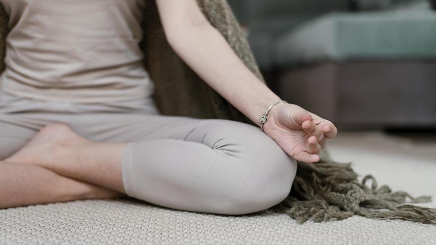 Ayuda emocional y mindfulness para mujeres con cáncer de mama