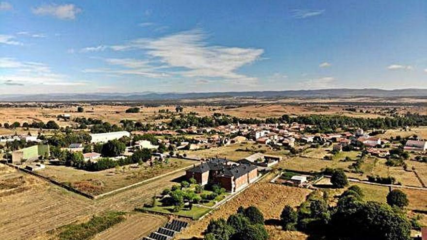 Vista panorámica de la localidad de Rabanales.