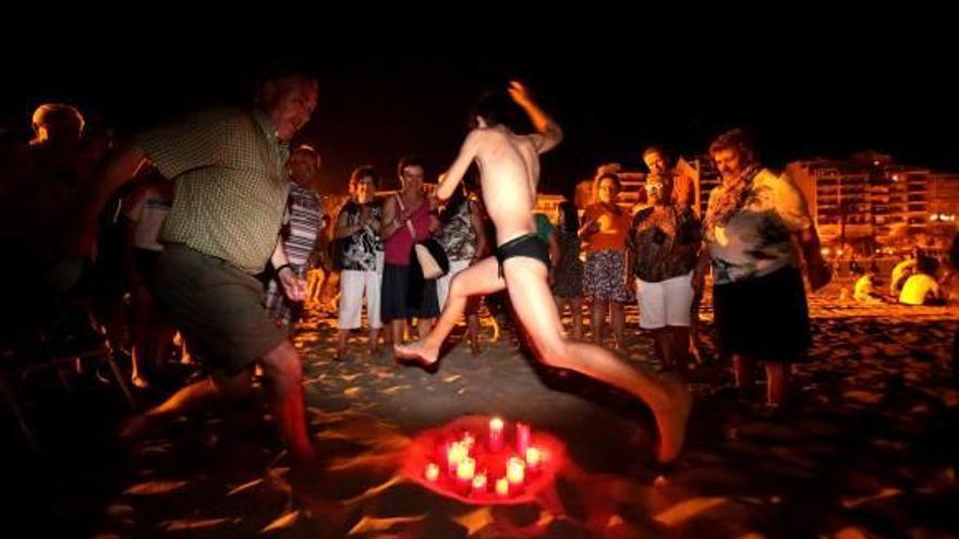 Benidorm desplegará medio centenar de efectivos en las playas por la Nit de Sant Joan